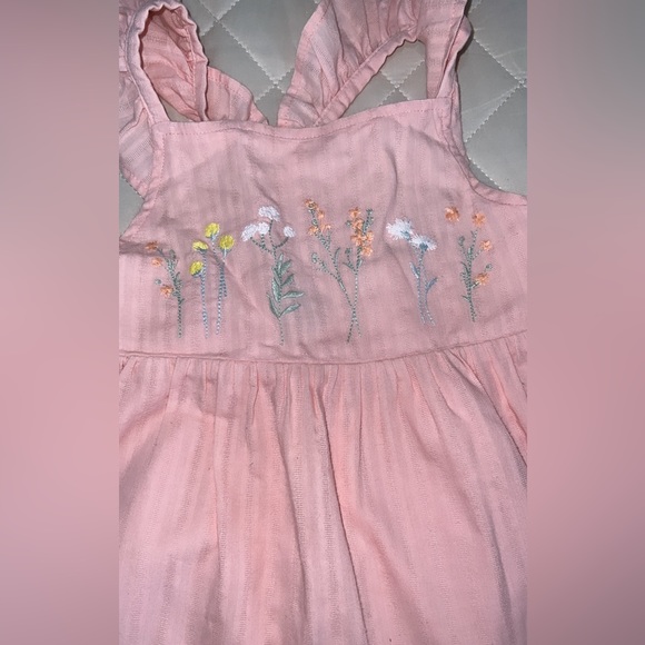 Girls Pink top 5T - Picture 2 of 4